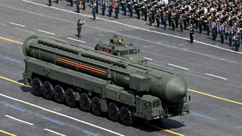 China joins the US and Russia negotiations to develop a multilateral nuclear arms control treaty