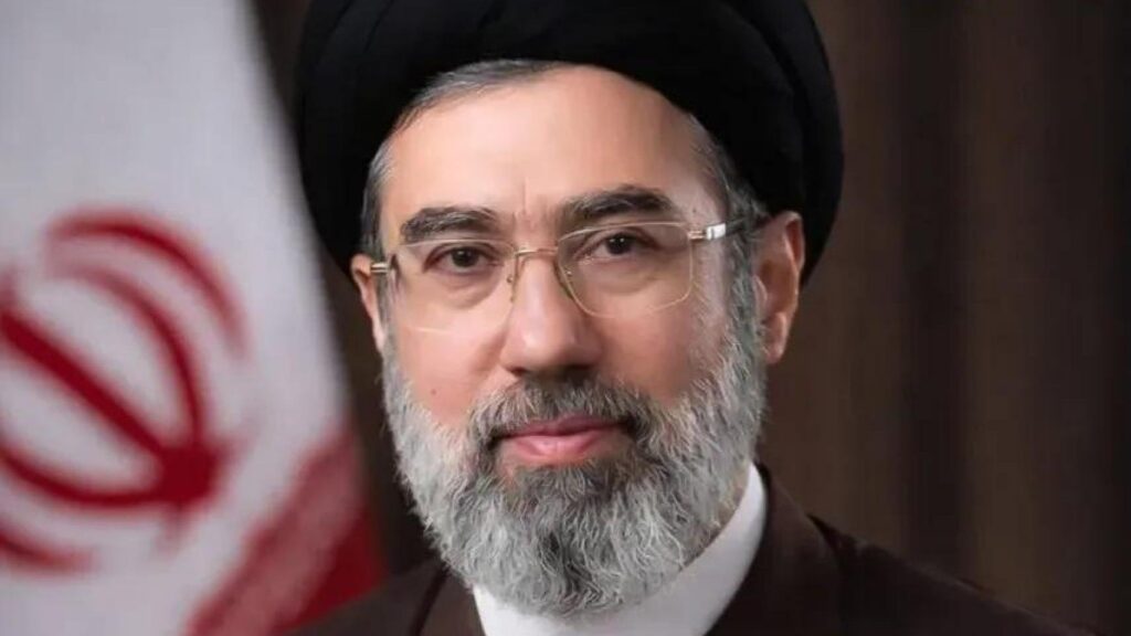 Trump reacts to the challenge of the election of Khamenei’s son as the new supreme leader of Iran: “I’m not happy at all”