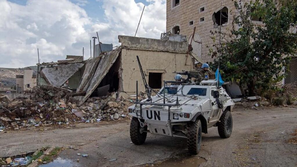 Blue helmet killed in attack “of unknown origin” in southern Lebanon