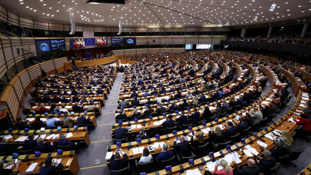 The European Parliament approves creating deportation centers for migrants outside the territory of the European Union