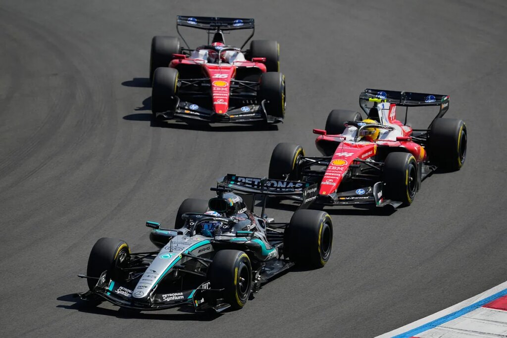 Russell breaks Ferrari’s resistance in the sprint race in China and Alonso reaches the finish line