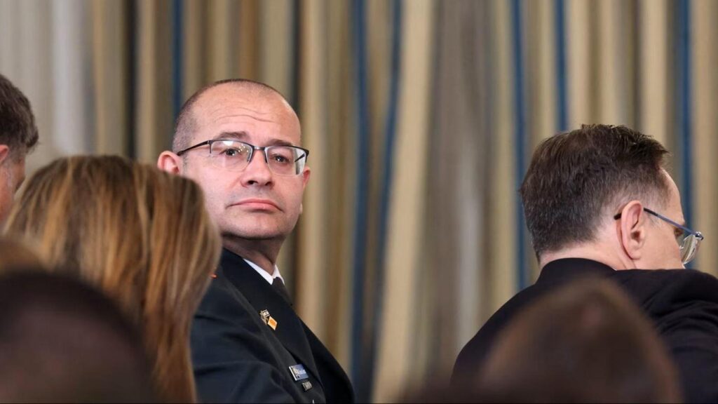 a Netanyahu ally who believed that the ayatollahs would fall with the war